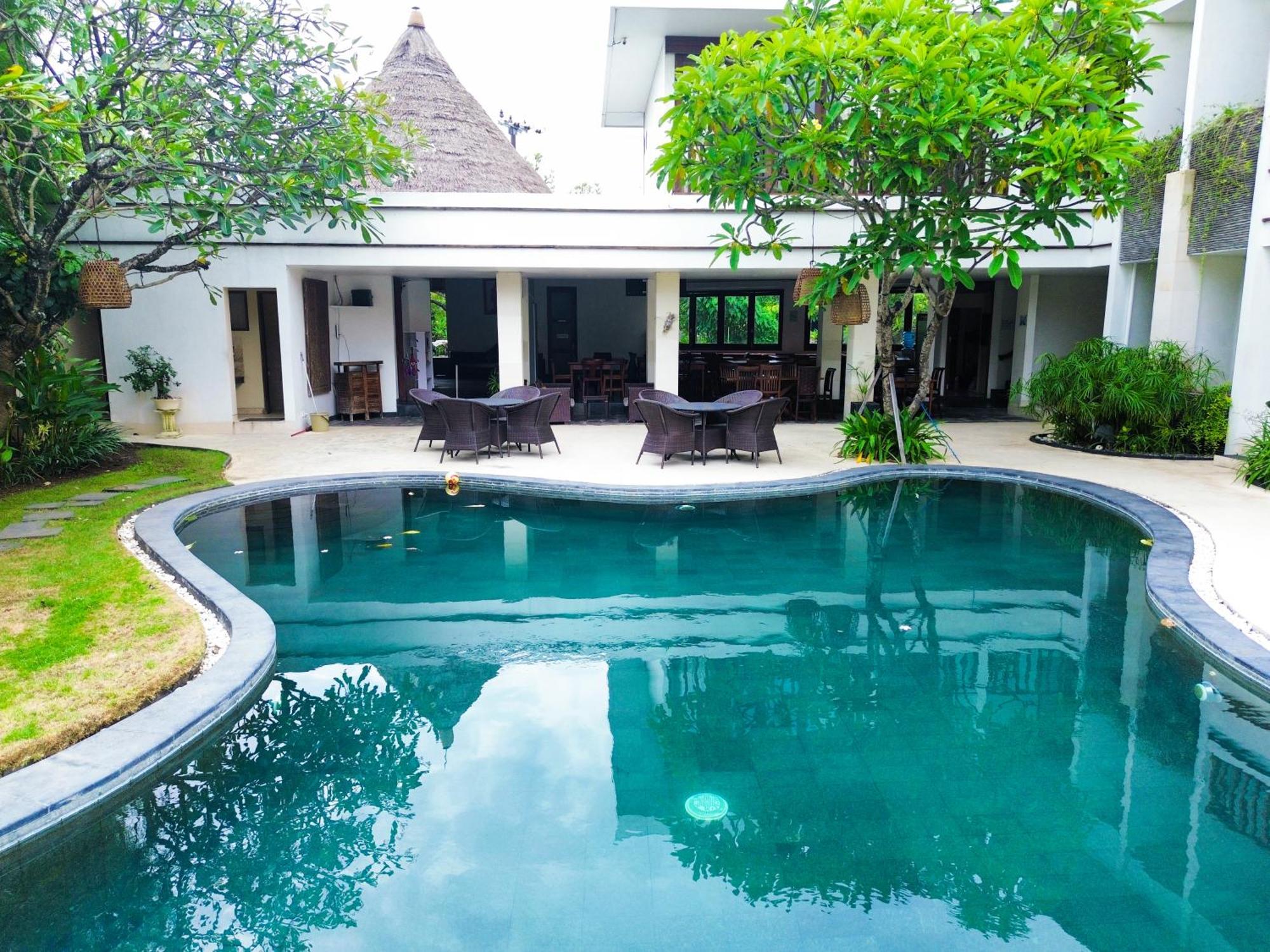 סמיניאק Villa Diana Bali 16 Bedrooms מראה חיצוני תמונה