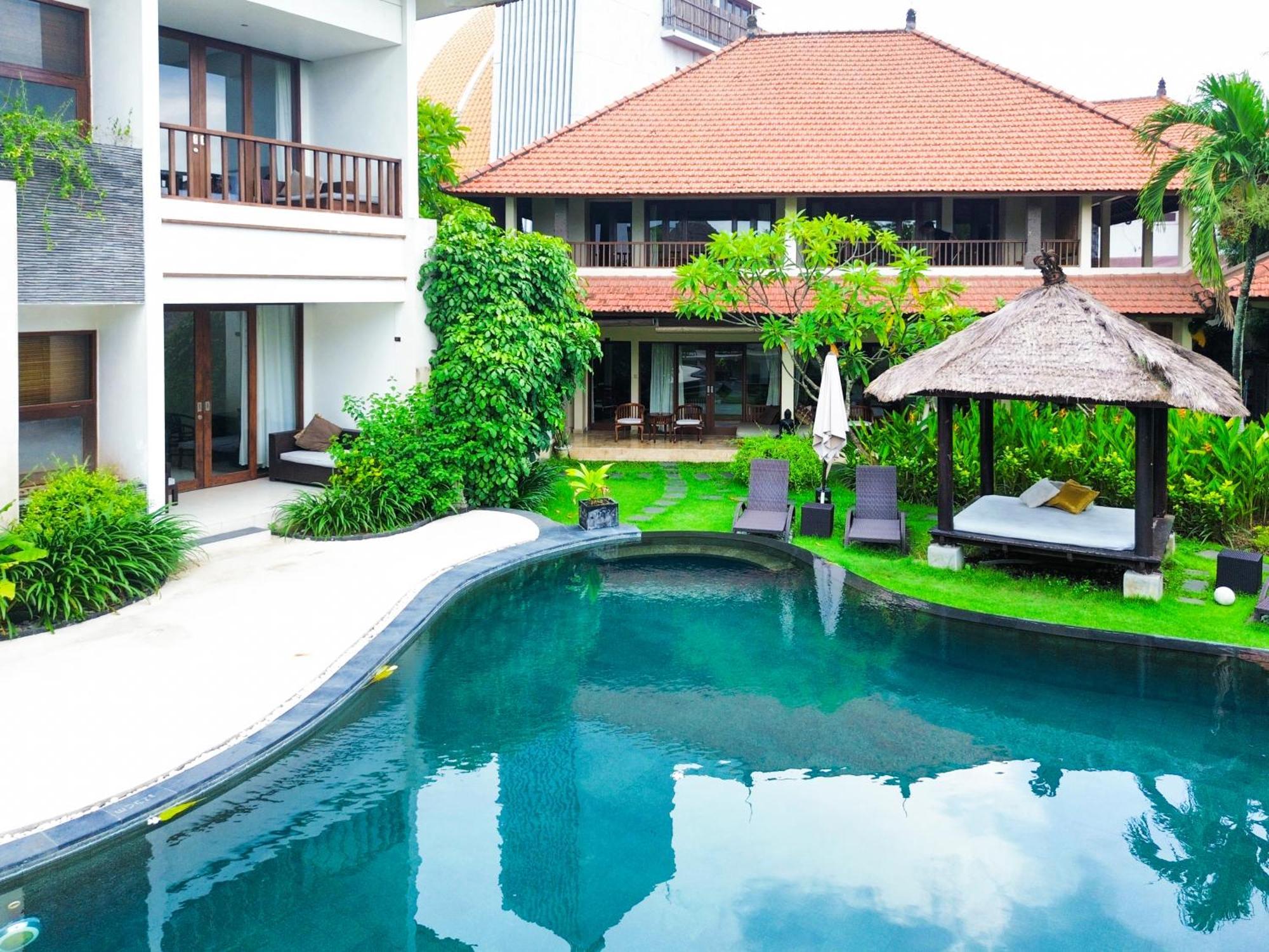 סמיניאק Villa Diana Bali 16 Bedrooms מראה חיצוני תמונה