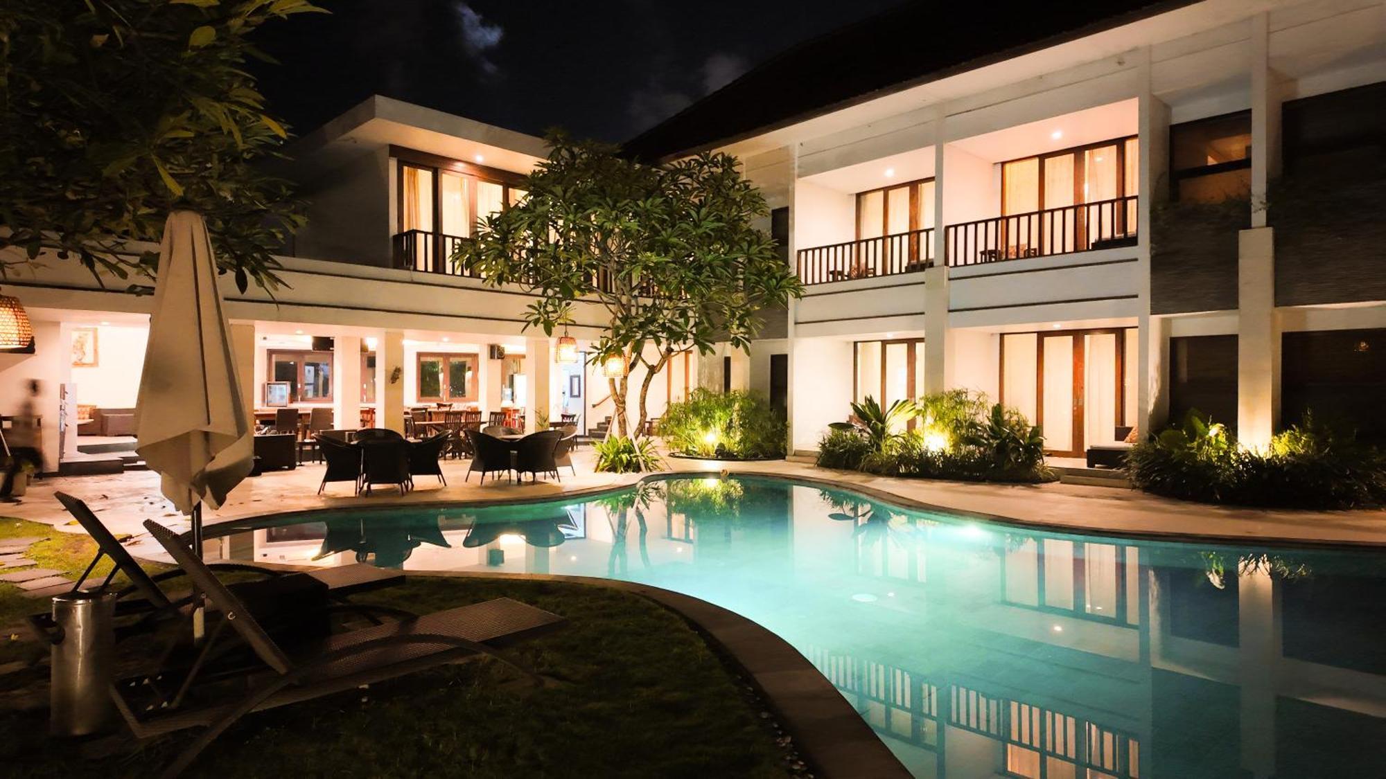 סמיניאק Villa Diana Bali 16 Bedrooms מראה חיצוני תמונה