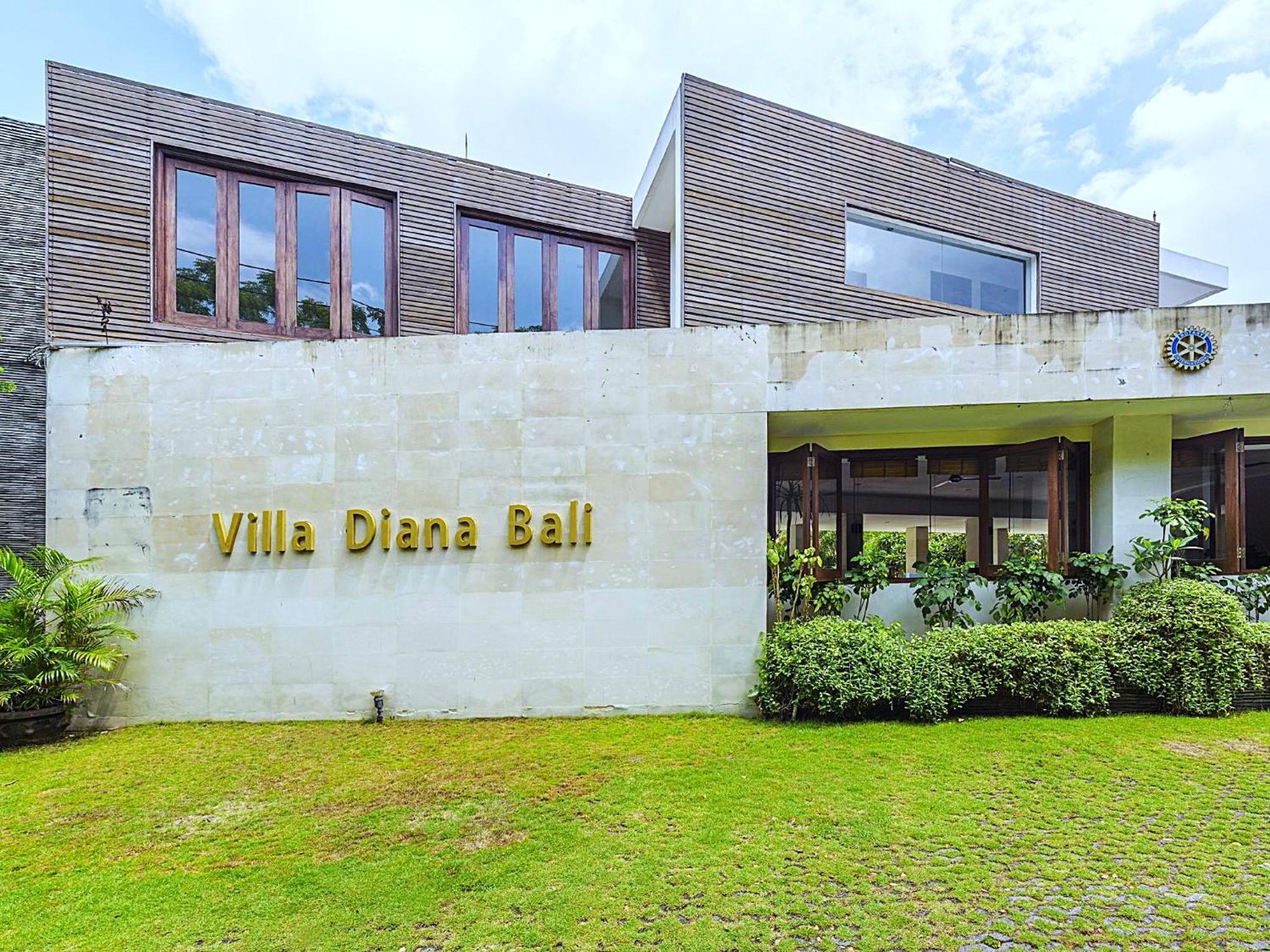 סמיניאק Villa Diana Bali 16 Bedrooms מראה חיצוני תמונה