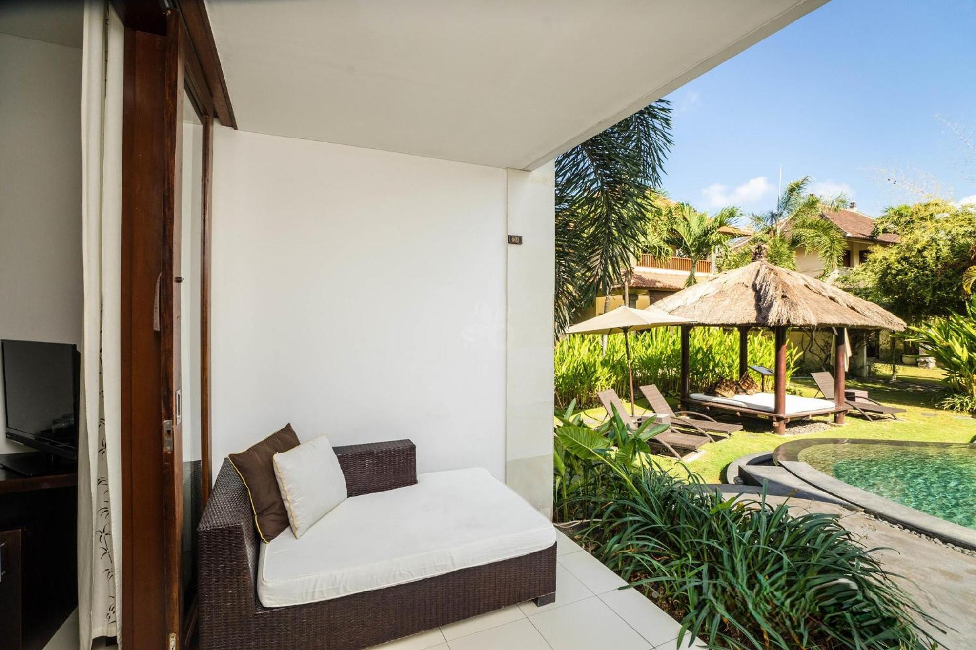 סמיניאק Villa Diana Bali 16 Bedrooms מראה חיצוני תמונה