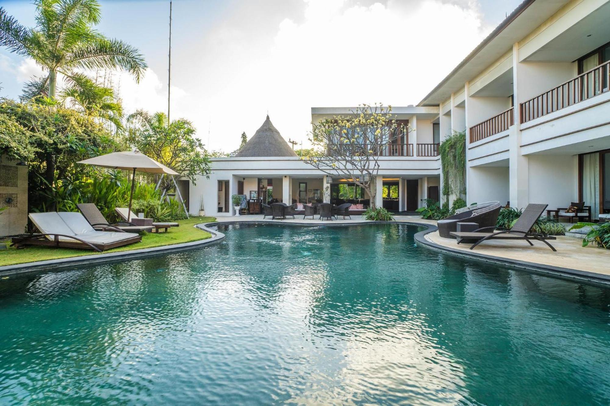 סמיניאק Villa Diana Bali 16 Bedrooms מראה חיצוני תמונה